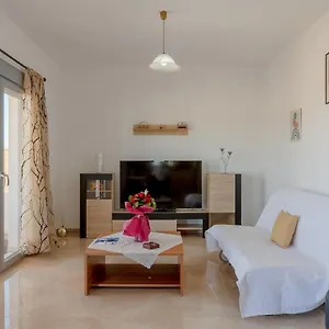House On The Black With Sea View And Parking בית נופש *