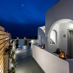 Anthelea Santorini Bed & Breakfast