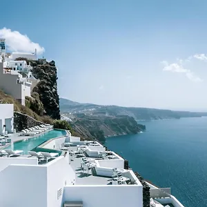 Grace Santorini, Collection