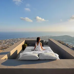 Villa Santorini Sky, The