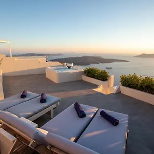 Holiday home Sunset View Santorini - With Outdoor Jacuzzi Firostefani