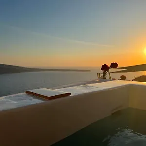 Lioyerma Cave Villa2 With Private Hot Tub Villa *
