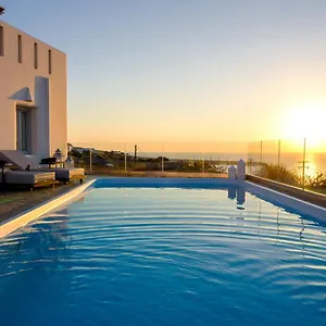 Dreamland ηouses Oia (Santorini)
