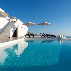 Luxurious Santorini Escape Villa Imerovigli Private Infinity Pool Breathtaking Aegean Views Apartment