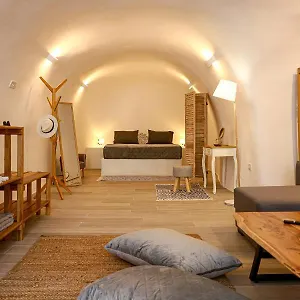 Tree Of Life 2 Apartment *