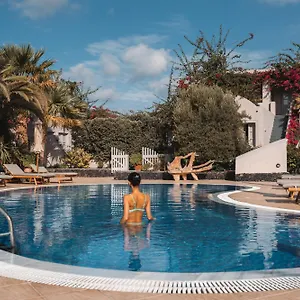 Apart-hotel Marillia Village Agios Georgios (Santorini)