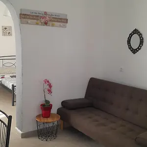 Spiliotica Central Apartment *