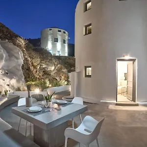 Topos Exclusive Santorini *