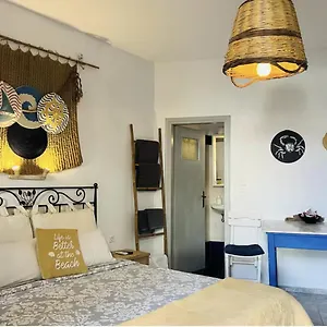 Rembelos Santorini 公寓 佩里萨