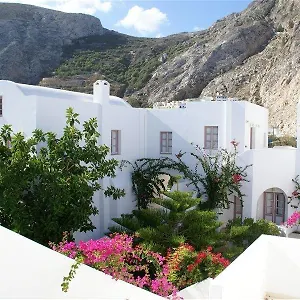 Anabel And Kamari (Santorini)