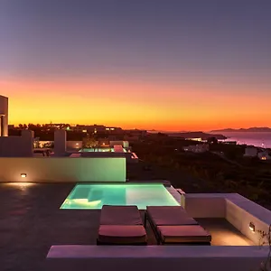 Sandy & Salty Villa