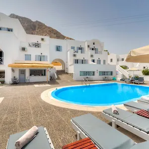 Casa Iphigenia Aparthotel Kamari (Santorini)