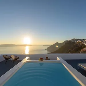 Aria Suites&villas 4*
