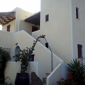 Marinas Lägenhet Perissa (Santorini)