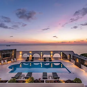 Agia Irini Guest house 3*