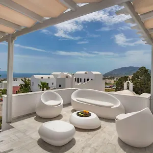Soula Hotel Fira (Santorini)