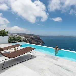 White Ark * Fira (Santorini)