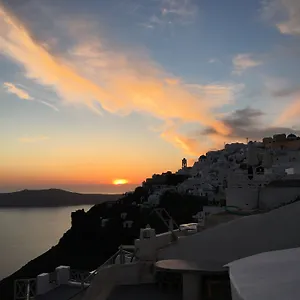 Infinity Collection Prive Villa Imerovigli (Santorini)
