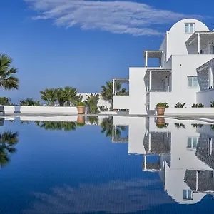 Petri 4* Perivolos (Santorini)