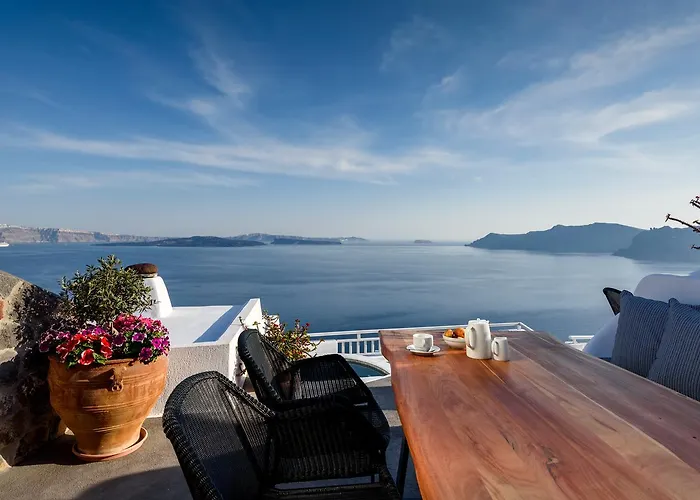 Strogili Aparthotel Oia  photo