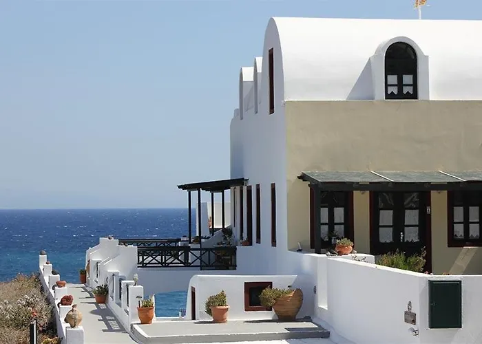 Vrachia Studios & Apartments Koloumpos photo