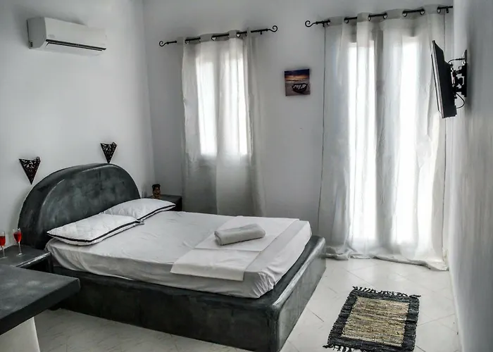 Santo Margarita Hotel Tholos  photo