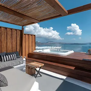 3 Elements By Stylish * Oia (Santorini)