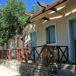 Santorini Camping/rooms 2* Fira (Santorini)