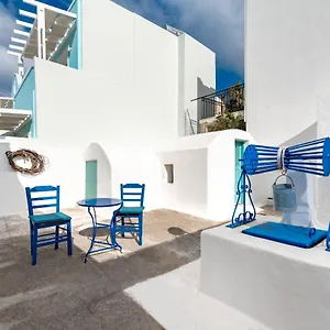 Authentic Santorinian Experience * Fira (Santorini)