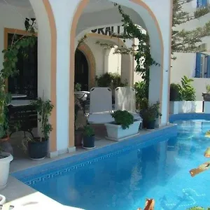Hotel Koralli Kamari (Santorini)