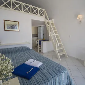 Hotel Anemomilos & *