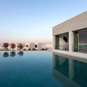 Nous Santorini メッサリア