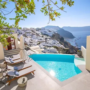 Elegant Santorini Villa Ioulia Private Pool Air Conditioning 3 Bedrooms Villa Oia (Santorini)