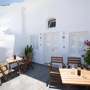 Апартаменты Vivid Caves 1 Bedroom Cavehouse