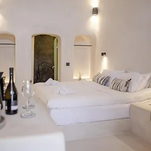 One Of One - Altheda * Oia