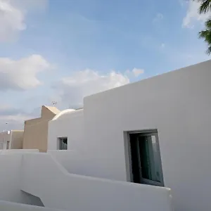 Hotel Beachfront View 4*