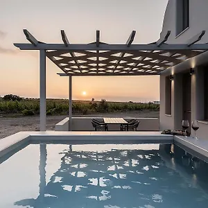 Melivoia House Collection - Private Jacuzzi * Foinikiá