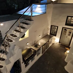 Otto House - Luxury Cave Villa