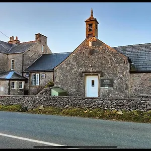 Old School House - Yorkshire Three Peaks Challenge *