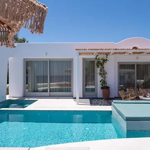 Nerea Seaside Villa Monólithos