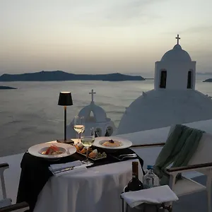 Aigialos Luxury Traditional Settlement Hotel 5*