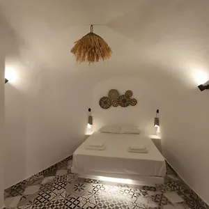 Cycladic Center Cave