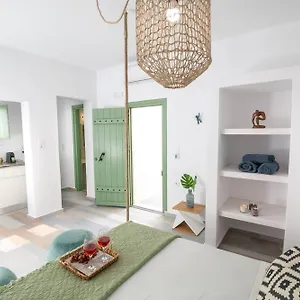 Elite Santorini * Emporio (Santorini)