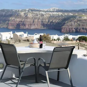 Solasta #2 With Jacuzzi In Santorini Akrotírion