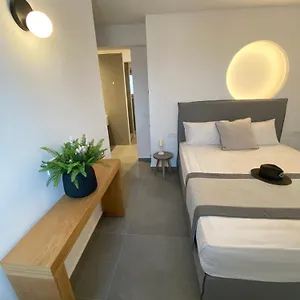 Villa Northia Luxury Tholos (Santorini)