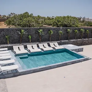 Kyma Perissa (Santorini)