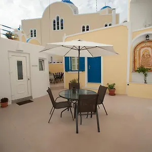 Lefteris Traditional Guest house Fira (Santorini)