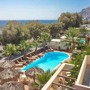 The Boathouse Hotel Kamari (Santorini)