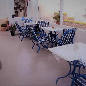 Aparthotel Bella Sant Perissa (Santorini)