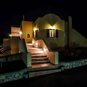 Holiday home Sunshine House For 9, Cozy Set Up,verandas, Sea View. *